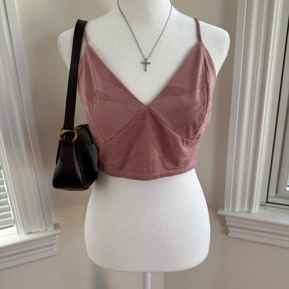 Y2kvintage charlotte russe pink suede cropped top